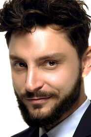 Photo of Santiago Meneghello image size 530x795