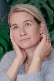 Photo of Petra Kleis image size 400x600