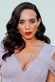Photo of Hannah John-Kamen image size 500x750