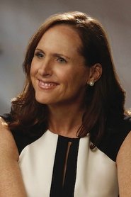 Photo of Molly Shannon image size 300x451