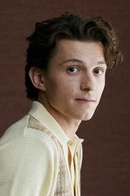 Photo of Tom Holland image size 496x744