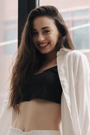 Photo of Işıknaz Özedgü image size 1012x1518