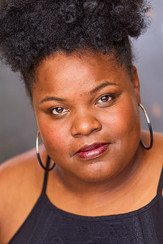 Photo of Lachrisa Grandberry image size 367x550