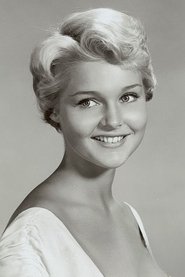 Photo of Carol Lynley image size 409x613
