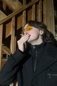 Photo of Dahlia Lund image size 2000x3000