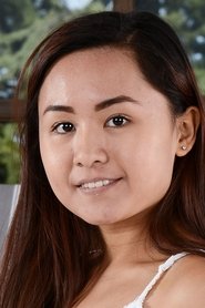 Photo of Phoebe Kalib image size 560x840