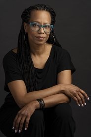 Photo of Angela Barnes image size 1333x2000