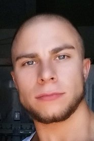 Photo of Eli Hunter image size 334x502