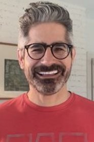 Photo of Evan Baily image size 1332x1997