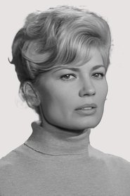 Photo of Nadia Sanders image size 520x780