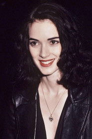 Photo of Winona Ryder image size 577x866