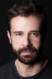 Photo of Vítor Alves da Silva image size 926x1390