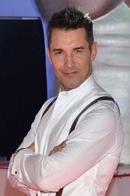 Photo of Jesús Vázquez image size 300x450