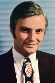 Photo of Ediz Hun image size 500x750