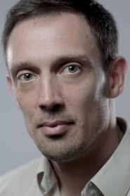 Photo of Darren Daly image size 533x800