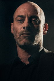 Photo of Ashraf Barhom image size 460x690