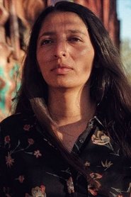 Photo of Luna Marán image size 640x960