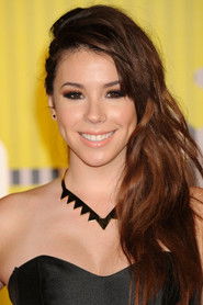 Photo of Jillian Rose Reed image size 900x1350