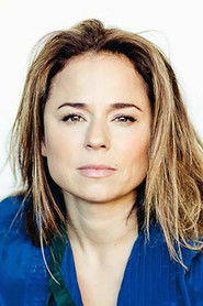 Photo of Suzanne Clément image size 500x750