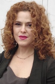 Photo of Bernadette Peters image size 1536x2304