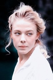Photo of Alyona Mikhaylova image size 800x1200