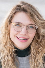 Photo of Mallory Everton image size 1246x1869