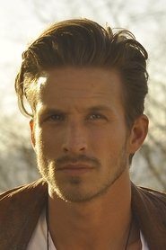 Photo of Adam Huber image size 1000x1500