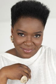 Photo of Olivia Araújo image size 771x1156