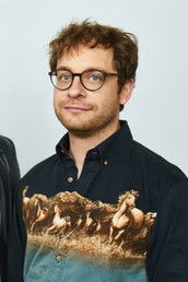 Photo of Severin Fiala image size 388x583