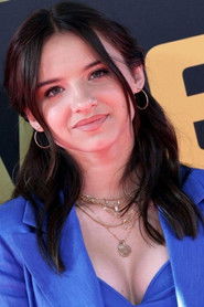 Photo of Madeleine McGraw image size 700x1050