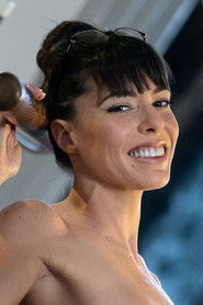 Photo of Vera King image size 500x750