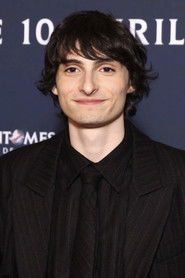 Photo of Finn Wolfhard image size 825x1238