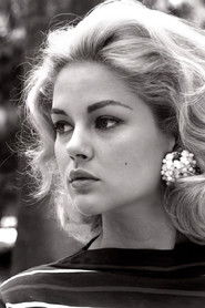 Photo of Beba Lončar image size 669x1004