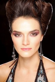 Photo of Jamie Bernadette image size 600x900
