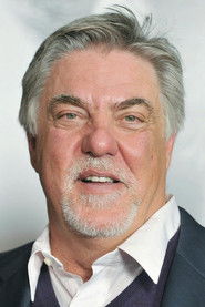 Photo of Bruce McGill image size 530x794