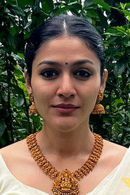 Photo of Anarkali Nazar image size 600x900