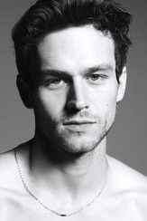 Photo of Brandon Flynn image size 366x549