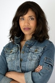 Photo of Tia Dionne Hodge image size 1513x2268