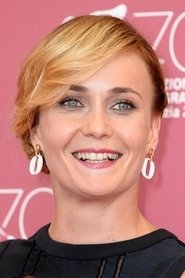 Photo of Lucia Mascino image size 500x750