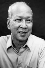 Photo of Hideji Ōtaki image size 534x800