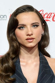 Photo of Madeleine McGraw image size 2000x3000