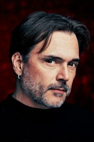 Photo of Edgar Moreno image size 2000x3000