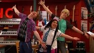 Austin & Ally season 1 episode 19