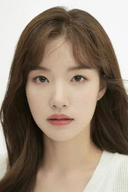 Photo of Jo Yoon-seo image size 700x1050