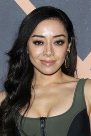 Photo of Aimee Garcia image size 1000x1500