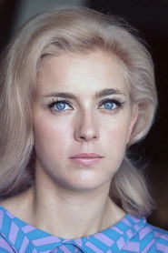 Photo of Marie Dubois image size 640x960