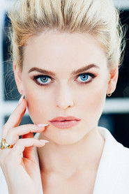 Photo of Alice Eve image size 1428x2143