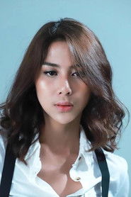 Photo of Adinda Thomas image size 633x950