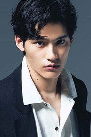 Photo of Koshi Mizukami image size 818x1228