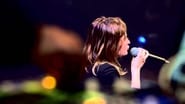 Christine and the Queens : Chaleur humaine wallpaper 